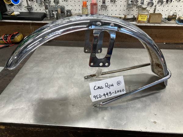 Honda 1971 CB350 front fender 1