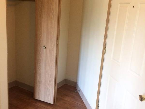 $1,665 / 1br - 720ft2 - Picnic table, Fitness center, River View, Garbage disposal (Tualatin)64039056051714122