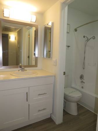 $1,279 / 1hab - ¡Vive con vitalidad en Shadowtree: 1hab con vistas a Tucson y comodidades! (Tucson)63675099575683123