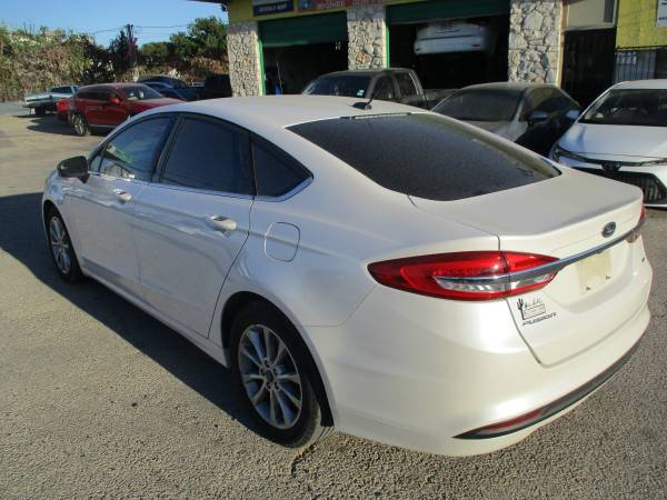 2017 Ford Fusion - $1,600 (al este de la carretera 6825, salida 290)63439207635459122