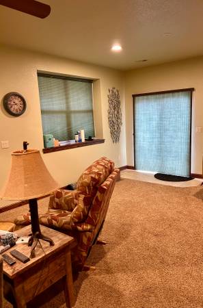 $1,100 / 2br - 900ft2 - NW Colorado Springs Home Share63686691447811124
