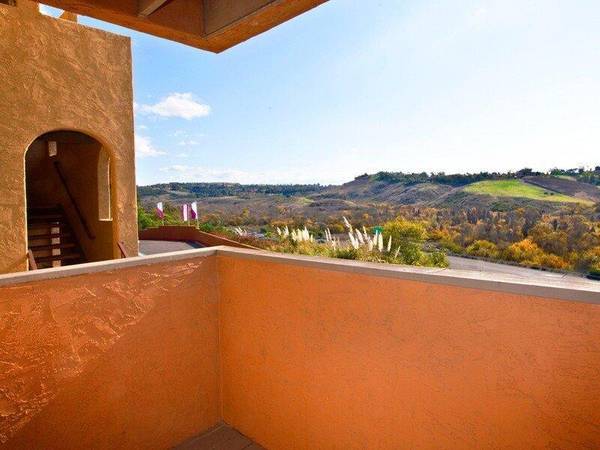 $2,595 / 2hab - 920ft2 - Ventiladores de techo, Patio/Balcón, Piscina63663940475009121