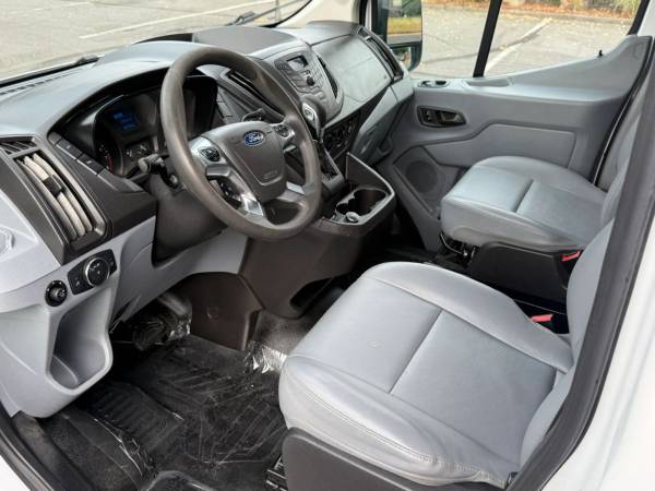 2019 Ford Transit 350 Van - Photo 12