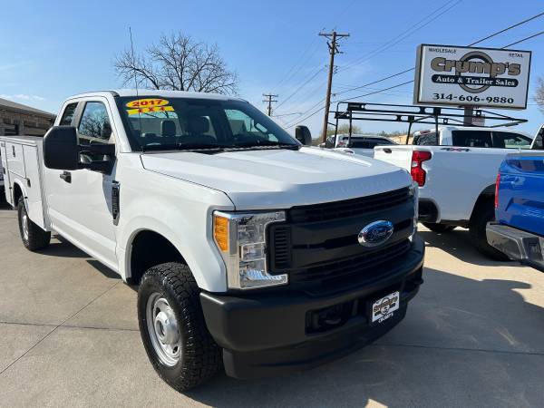 2017 Ford F-250 Extended Cab - Photo 14