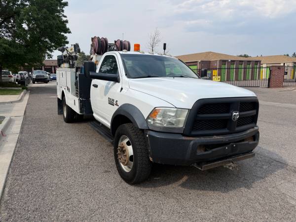 2014 RAM 5500 Tradesman 6.7 - Photo 2