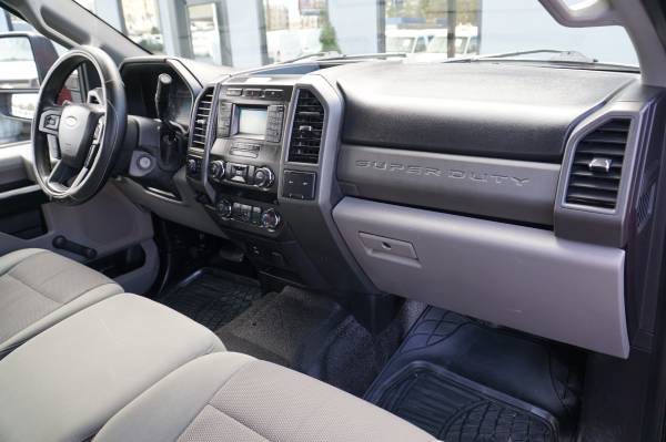 2019 FORD F250 CREW CAB XL 4X4 UTILITY TRUCK LONG BED - READY TO GO - $24,493 (KENNESAW)63620718379393124