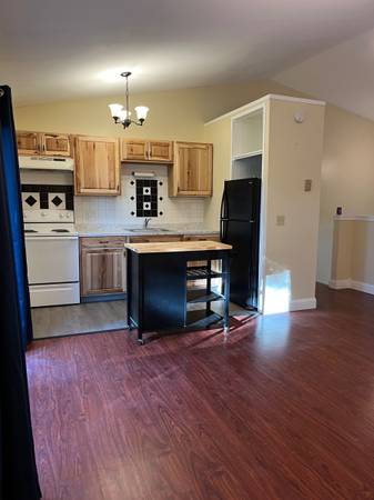 $1,300 / 2br - Baldwinsville Duplex (Baldwinsville)63982838753026124