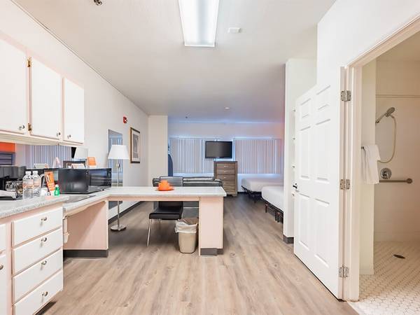 $372 Las Vegas NV, Guest Laundromat On Site, Studio 1ba63859499739393124