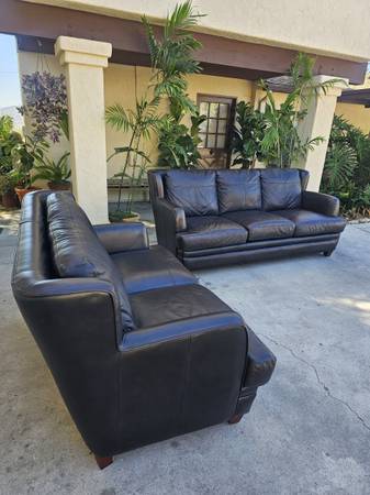 Jerome's Dark Brown Leather Sofa Set 1