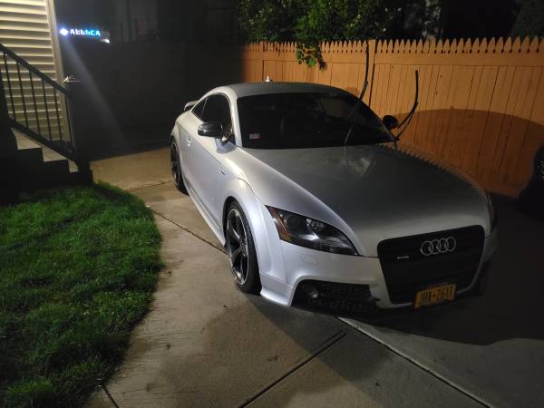 Audi TT 2015 for sale - $20,000 (long island)63654719628161123