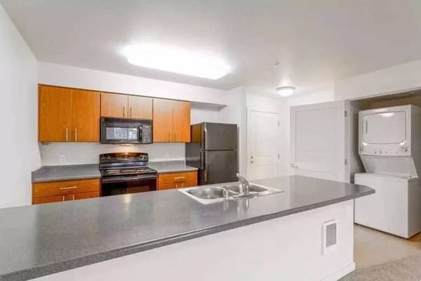 $2,373 / 3br - 1130ft2 - Polaris at North City – Enjoy easy access to public transport! (Shoreline)64031309947011123