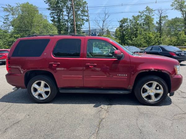 2010 Chevrolet Tahoe LT 4WD - $4,300 (Middleton)63624498790529123