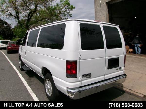 2014 Ford E-350 E-350 XLT - Photo 3