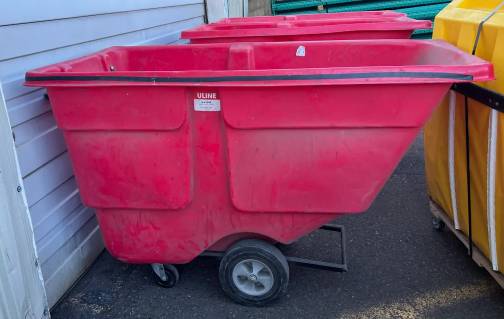 Used UTILITY TILT TRUCK 1