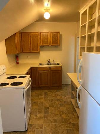 $800 / 1br - 2 Bedroom/1 Bath Close to Campus - 209-3 (Mt. Pleasant)63793453086723122