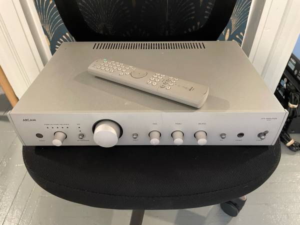 Arcam DiVA A75 integrated amplifier - electronics - by owner