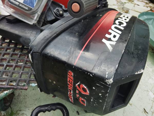 Barco de aluminio - $1.30063440128376707124
