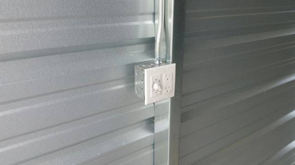 $329 / 480ft2 - Unidades de almacenamiento individual 12x40 (I-96 y M-104)63744212127745121