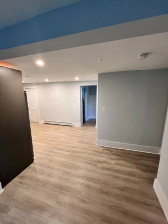 $3,200 / 3br - Section 8 approved - Renovated/Brand New 3bd/1bath (Central Gloucester)63828556431363123