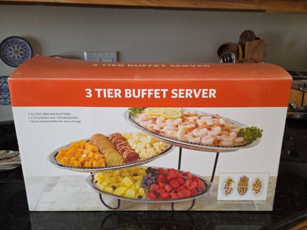 CreativeWare 3-Tier Buffet Server / Party Platter Set (Like New) 1