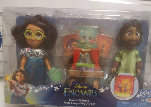 Disney Encanto Maribel & Bruno 1