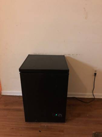 Deep Freezer Stackable Washer/Dryer 1