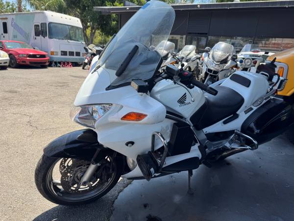 2012 Honda ST1300 Police