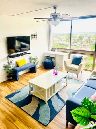$3100.00 / 1br - 833ft2 - Marina and Ocean views, Utilities and Parking Included63939659825154124
