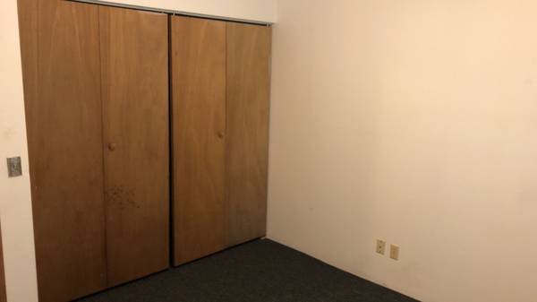 $1,000 / 3br - 727 SE Ridgeview St. (duplex, sublease) (Pullman)63980820650626123