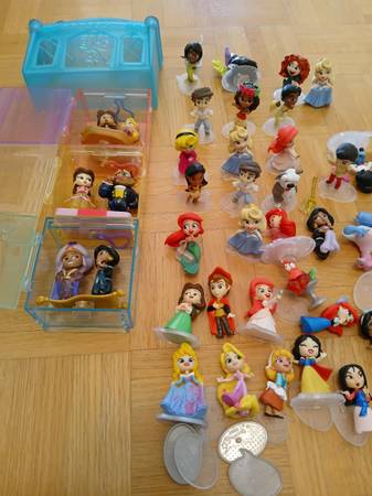 37 Disney Princess Comics Series by Hasbro 1
