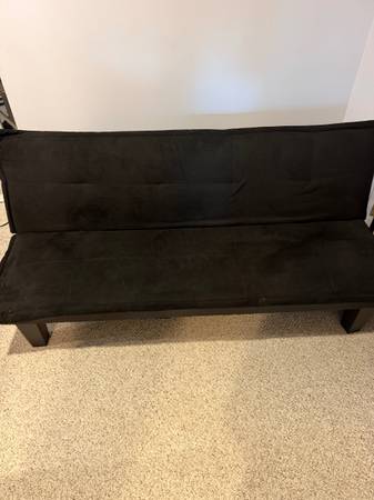 Futon 1