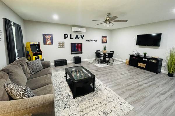 $279,000 / 4br - 1720ft2 - DEER PARK, TX! 4BED/2BATH! OWNER WILL FINANCE! NO CREDIT NEEDED! (Deer Park)63924168006915122