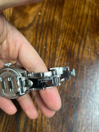 Tudor Black Bay Pro - $3,50063470995787651122