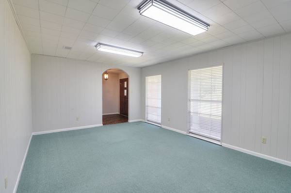 $310,000 / 4br - 2800ft2 - Espacio de oficina zonificado T5, conveniente al centro (Gulfport original)63762052958339121
