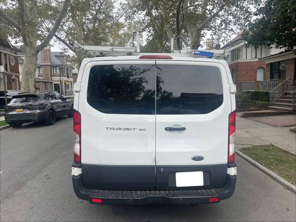 2019 Ford Transit 150 - Photo 6