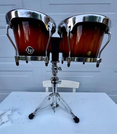 LP Aspire Sunburst Conjunto de batería con soporte - $120 (Tualatin)63471430911233121