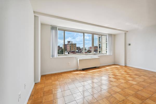 $2,150 / 485ft2 - Now Leasing Studio Apartments at Corcoran House Apt 303 (Washington)64040362992898124