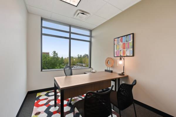 $906 Catch the Last Rays of Summer in Your New Office Space! (Bellingham/ Barkley)635095708130571220