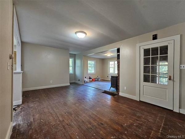 $1,750 / 2br - 1260ft2 - 1 Bath Ranch (Wurtsboro)64147862409986122