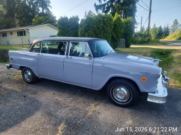 Checker A12E de 1977 en excelente estado - $14,000 (Lynnwood)63617361972227120