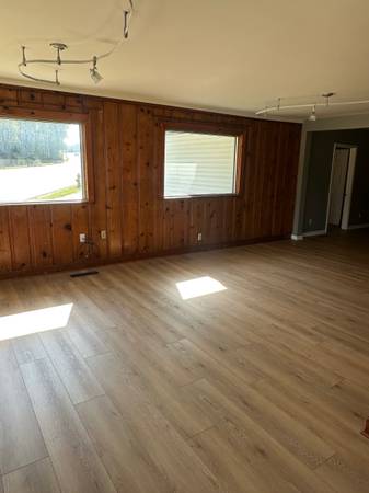 $1,650 / 1900ft2 - Live / Work - Minutes to downtown Chattanooga! (Rossville)63993223219202123