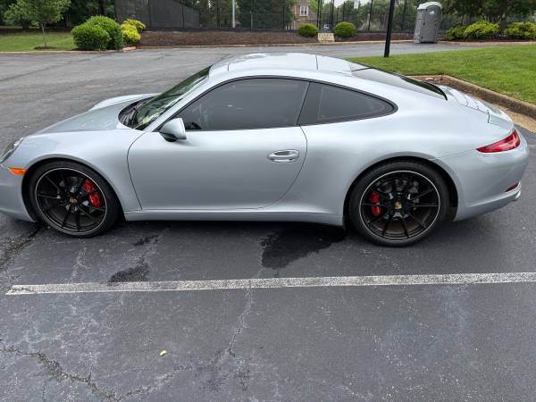2016 Porsche 911 Carrera 2Dr Coupe - $59,000 (Smithfield)63621666943107121