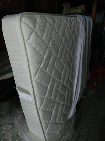 Sealy Posture Rx Regular Size Bed 1