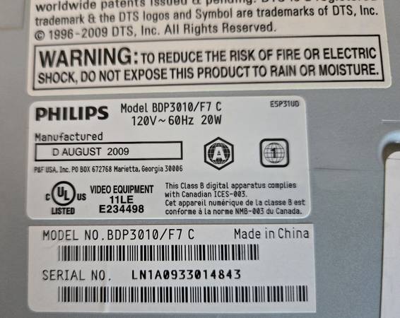 Polaroid 4011-TLXB 40-inch LCD HDTV, Philips BDP3010&frasl;F7C Blu-ray