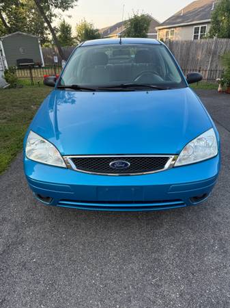 2007 FORD FOCUS SE 52K LOOKS AND RUNS NEW - $6,500 (Derry)63486553184001126