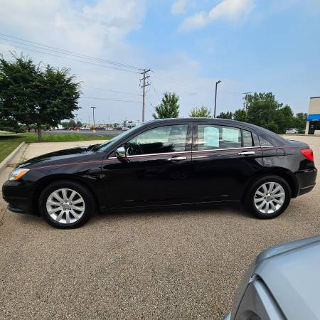 NEED A CAR TODAY? BAD CREDIT? NO CREDIT? STOP PAYING FOR UBERS! - $500 (KENOSHA-RACINE)63470430907393123