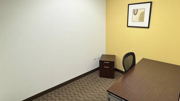 $555 Stay Local, Work Better — Private Offices Ready Now (Lake Forest)63781607810177120