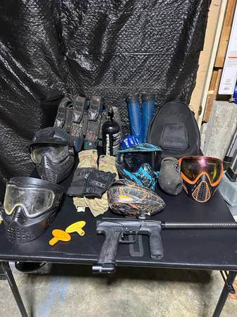 Ethos eclipse paitball marker gun and lotsnof extras 1