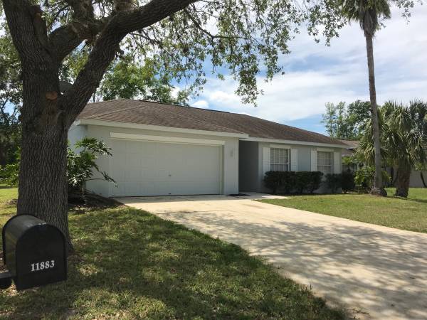 $2,100 / 3br - 1100ft2 - 3/2 in Parrish $2,100 per month! (Kingsfield)63791154699521120