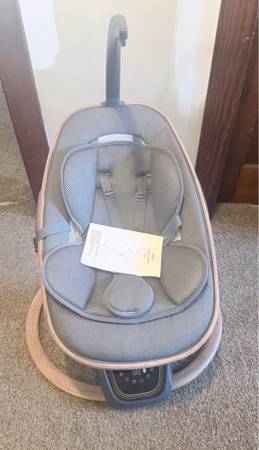 baby swing 1